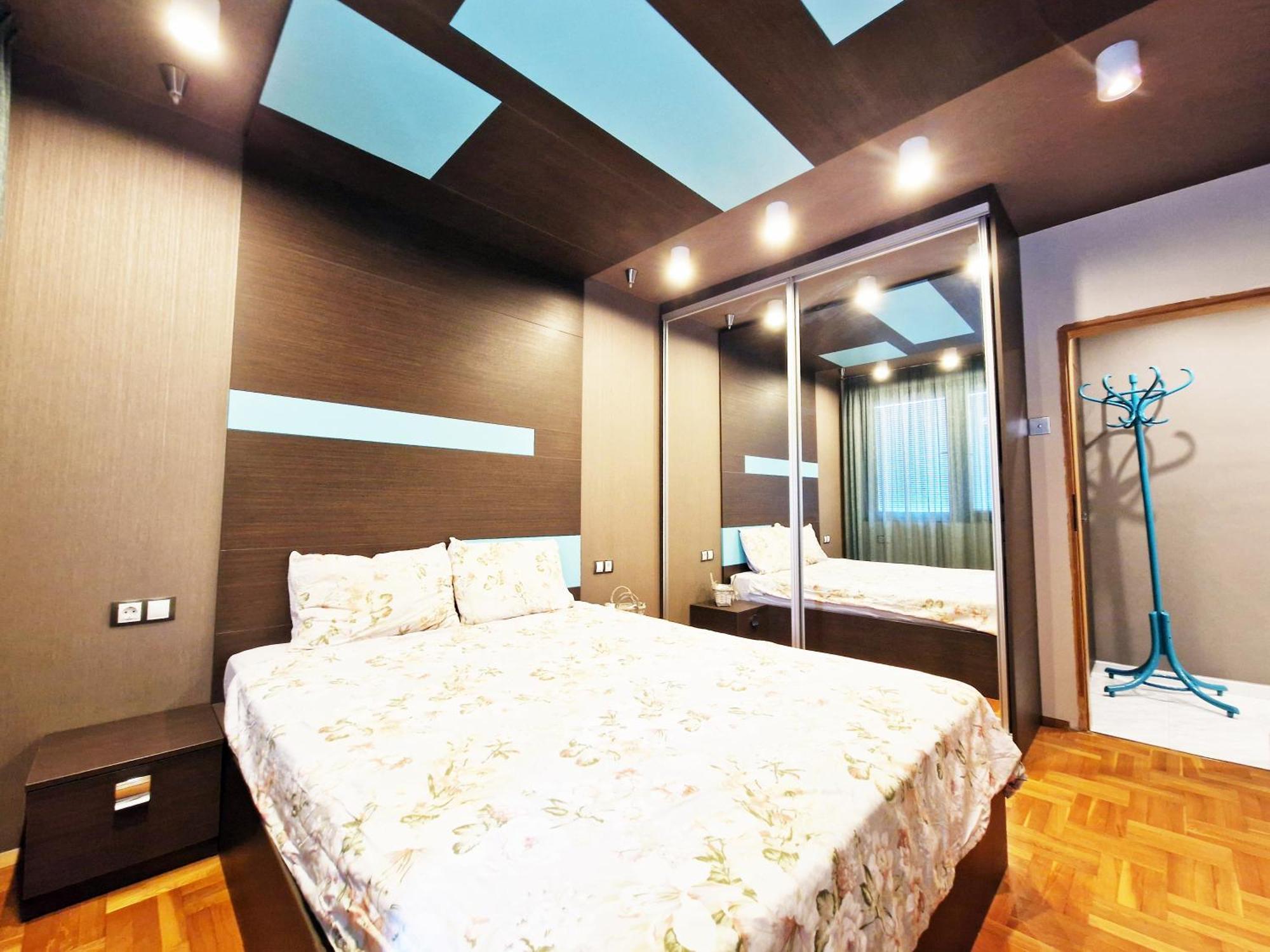 Central Apartment - Spacious Designer Property In Stara Zagora Exterior foto